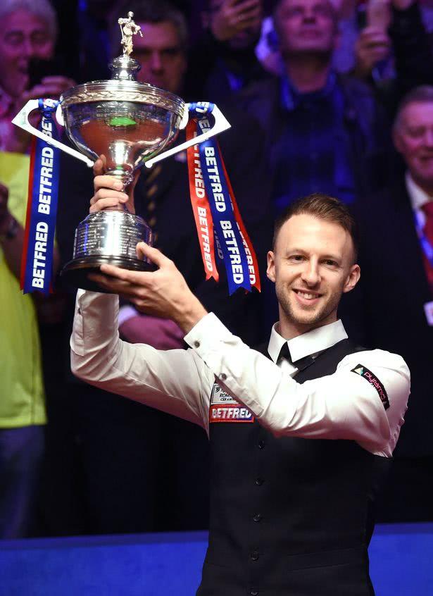 借出色的拦 借出色的拦