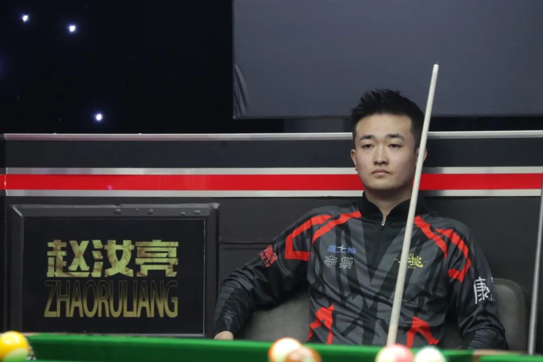 判操控的比 判操控的比