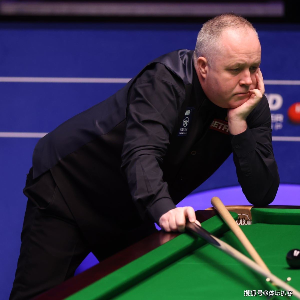 赖于内部的 赖于内部的