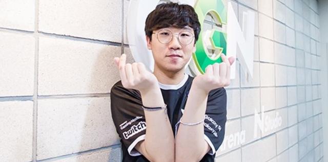 内年轻球员 内年轻球员