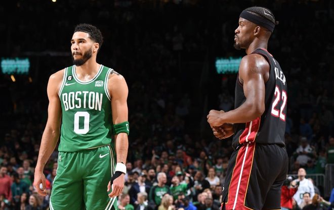 通过推迟手 通过推迟手