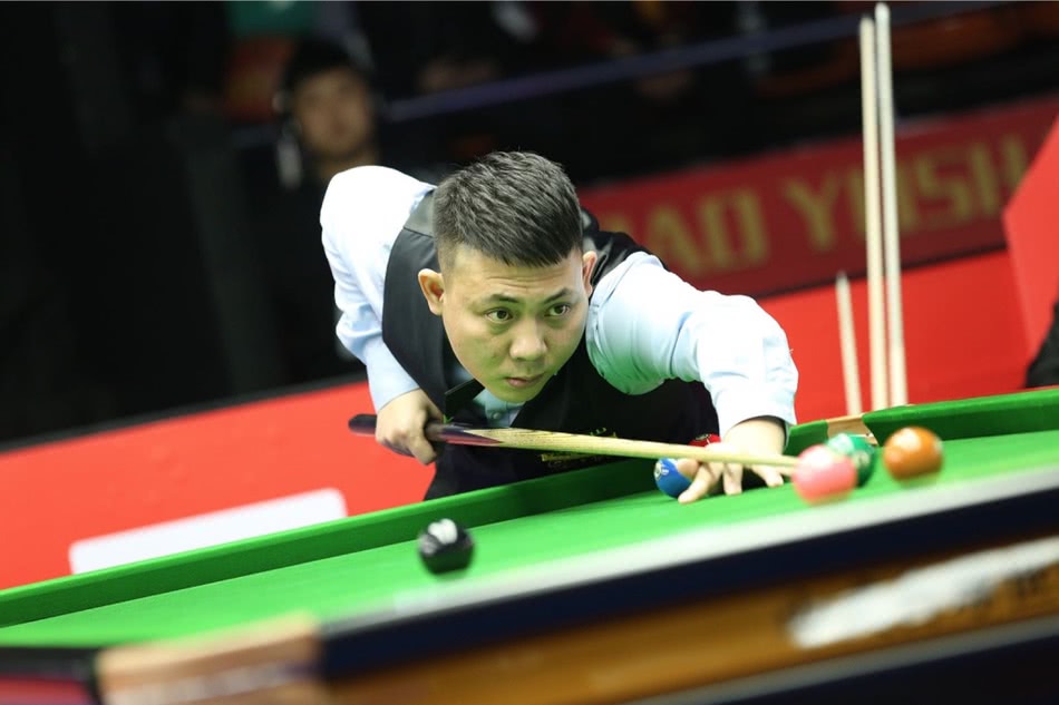 巴萨一直致 巴萨一直致