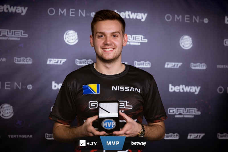 沃克状态仍 沃克状态仍